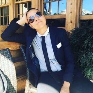 Meet your Posher, Karen